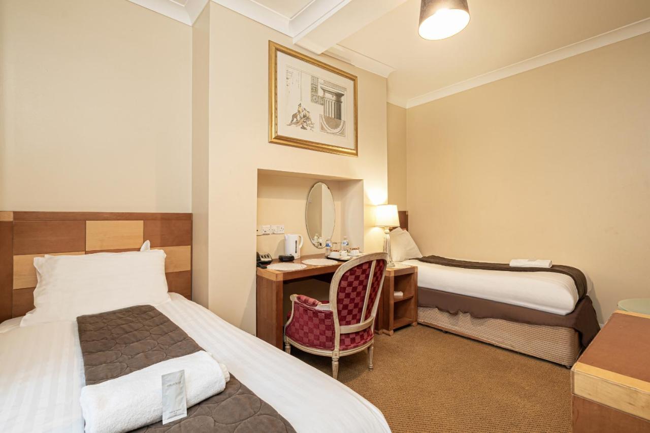 Barrington Lodge Crawley  Dış mekan fotoğraf