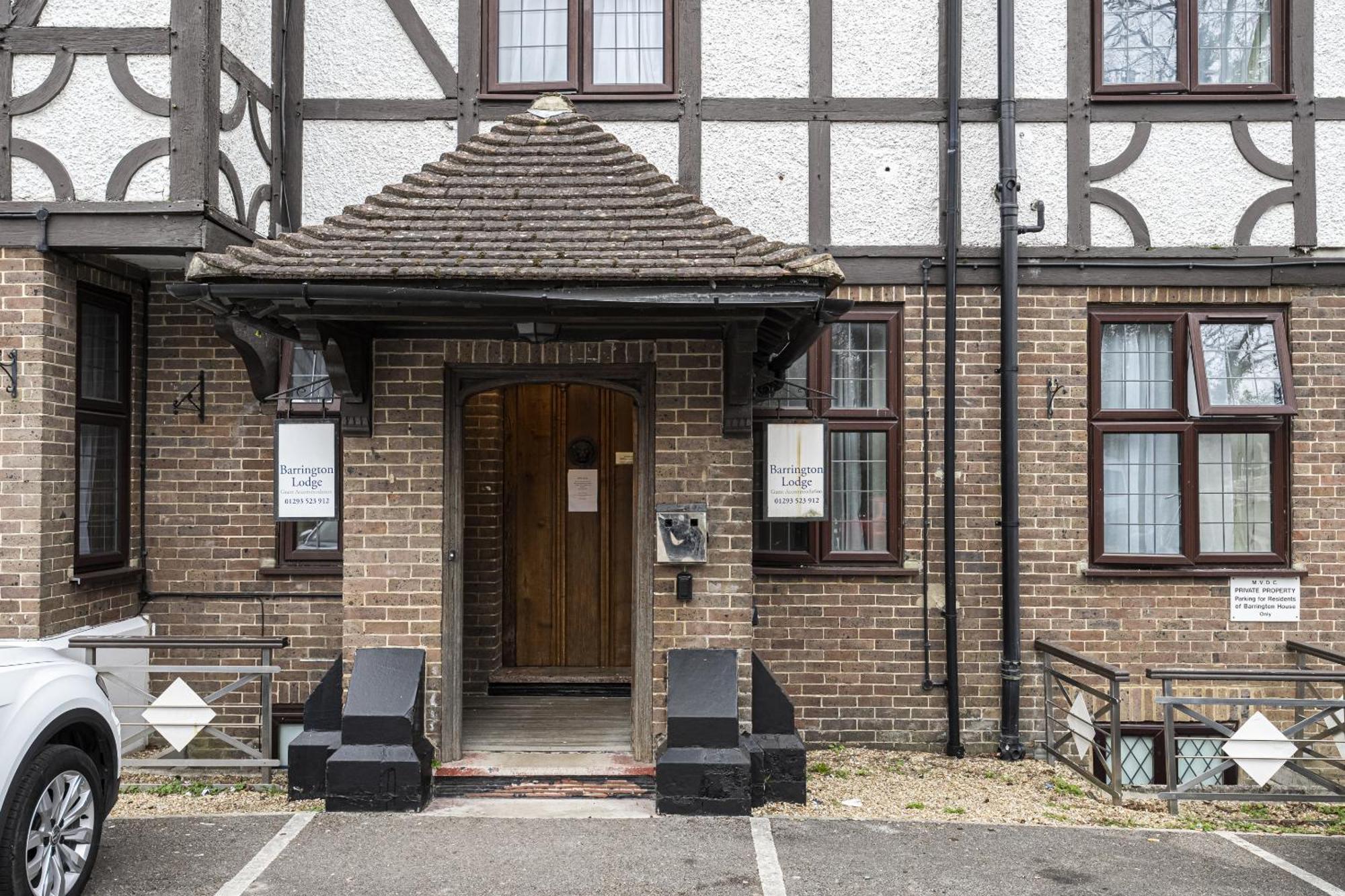 Barrington Lodge Crawley  Dış mekan fotoğraf
